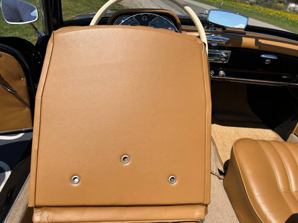 Image 12/53 of Mercedes-Benz 190 SL (1956)