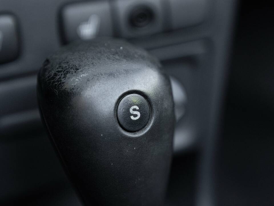 Bild 48/50 von Saab 900 2.0i (1997)