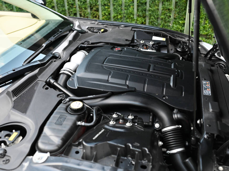 Imagen 42/43 de Jaguar XKR (2007)