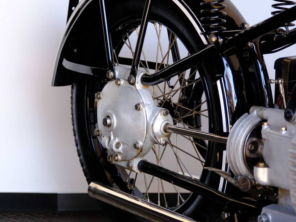 Image 33/88 of BMW R 62 (1929)