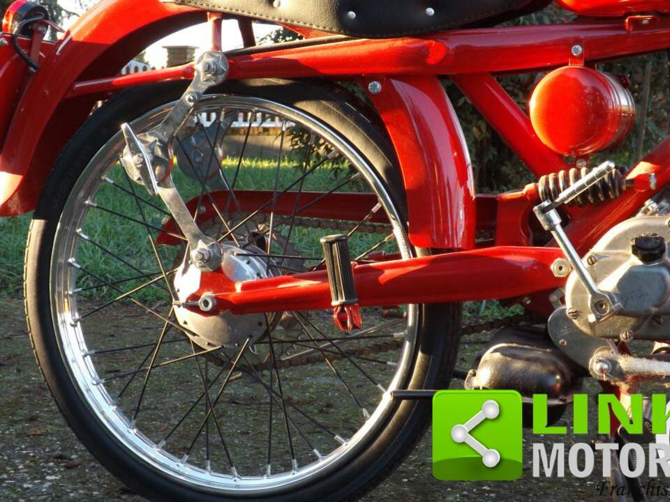 Afbeelding 4/10 van Moto Guzzi DUMMY (1952)