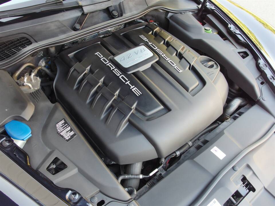 Image 84/96 of Porsche Cayenne S Diesel (2013)