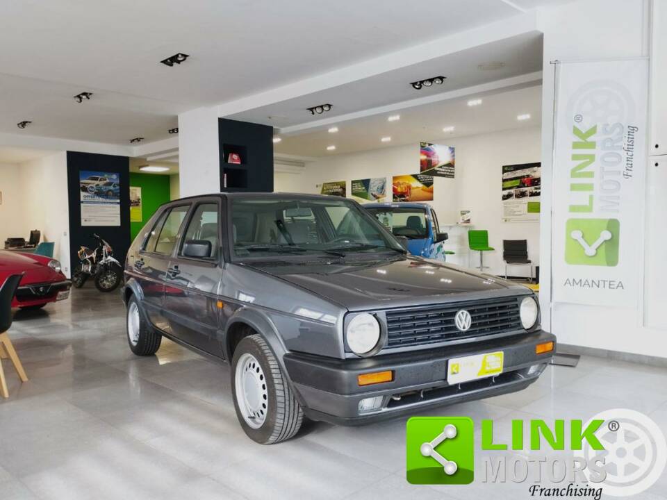 Immagine 1/10 di Volkswagen Golf Mk II 1.3 (1990)