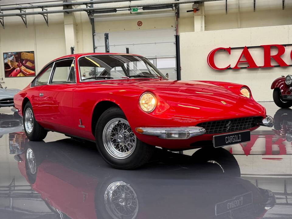 Bild 1/32 von Ferrari 365 GT 2+2 (1969)