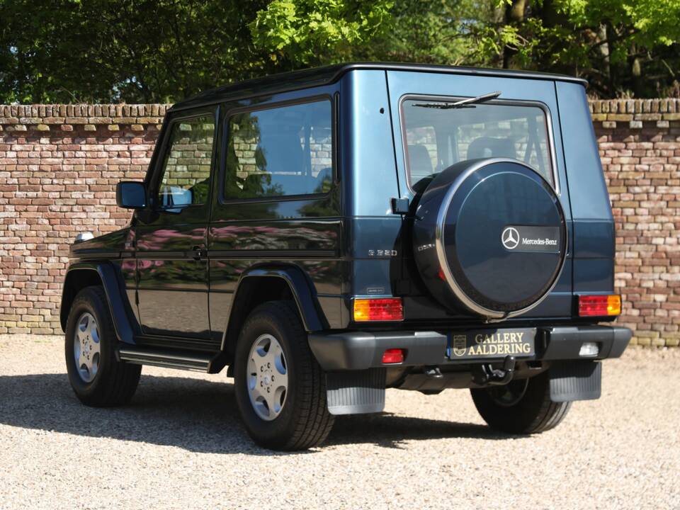 Immagine 2/50 di Mercedes-Benz G 320 (SWB) (1996)