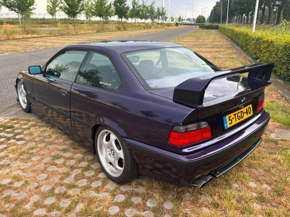 Immagine 8/8 di BMW 318is (1995)