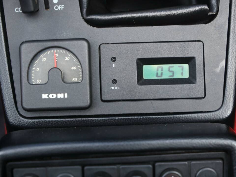 Image 50/50 de Alfa Romeo 2.0 Spider QV (1988)