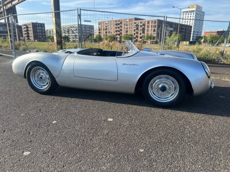Bild 7/8 von CMI 550 Spyder (1957)