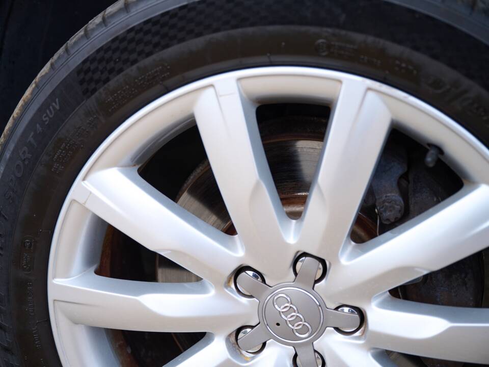 Bild 38/50 von Audi Q5 3.2 FSI (2013)