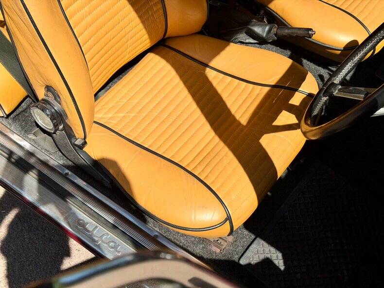 Image 35/48 of Alfa Romeo Giulia 1600 GT Junior (1972)