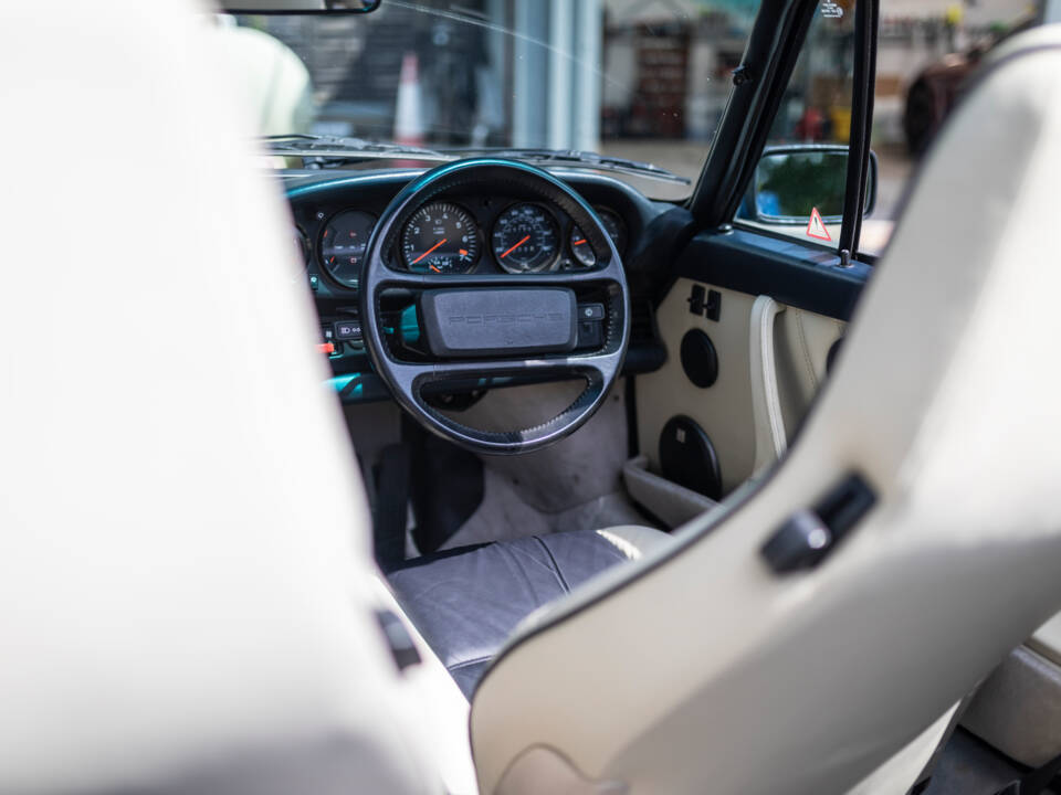 Bild 13/44 von Porsche 911 Turbo 3.3 (1989)