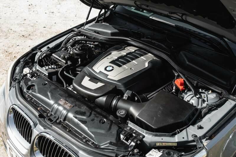 Bild 3/50 von BMW 550i (2006)