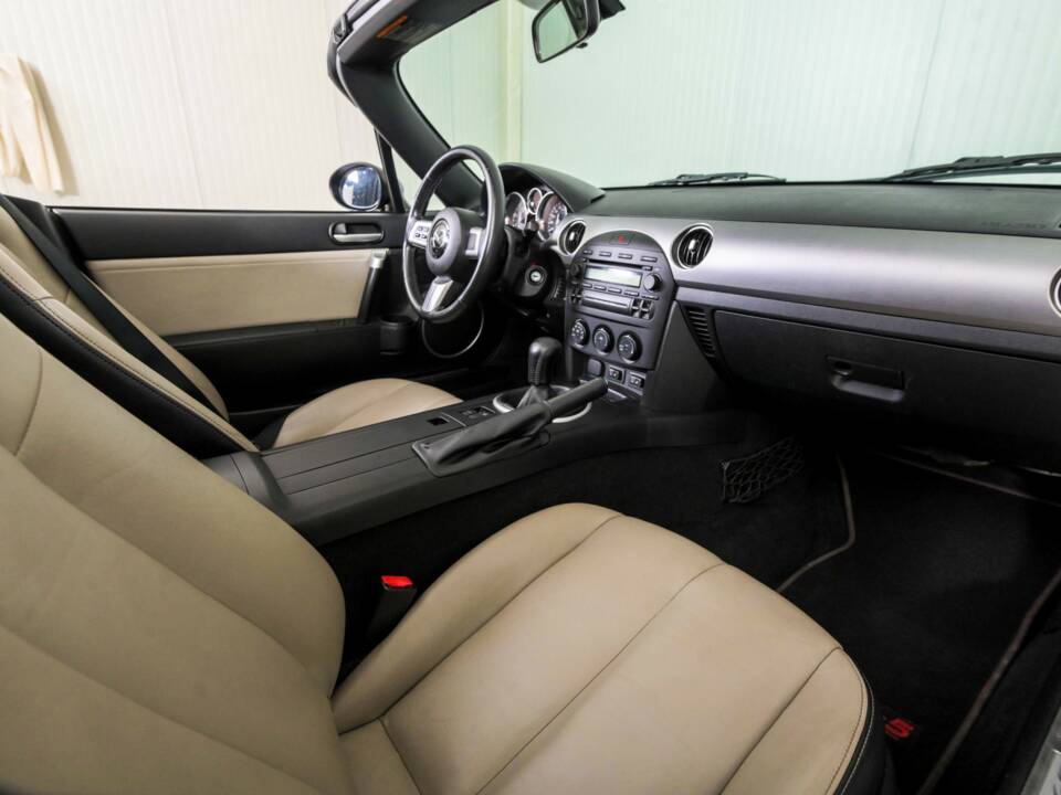 Bild 10/50 von Mazda MX-5 1.8 (2007)