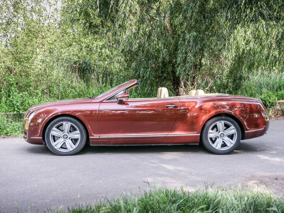 Bild 2/40 von Bentley Continental GTC (2007)