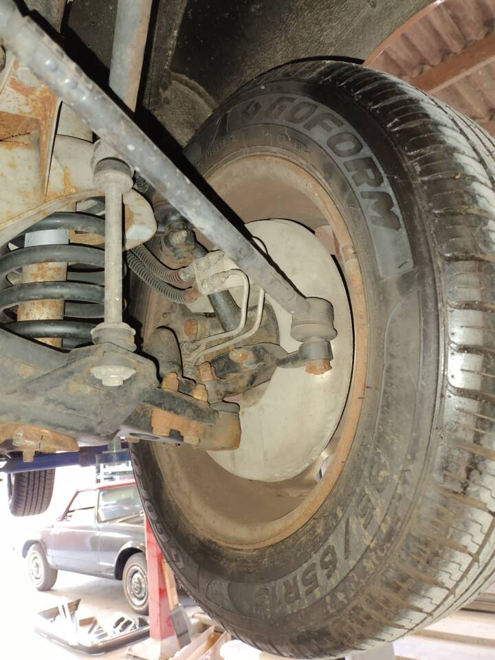 Image 68/73 of Volvo 1800 ES (1972)