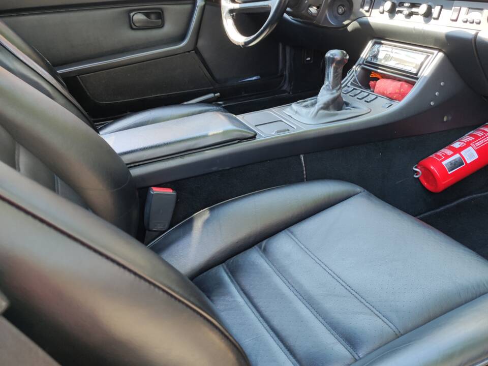 Bild 4/9 von Porsche 944 S2 (1990)