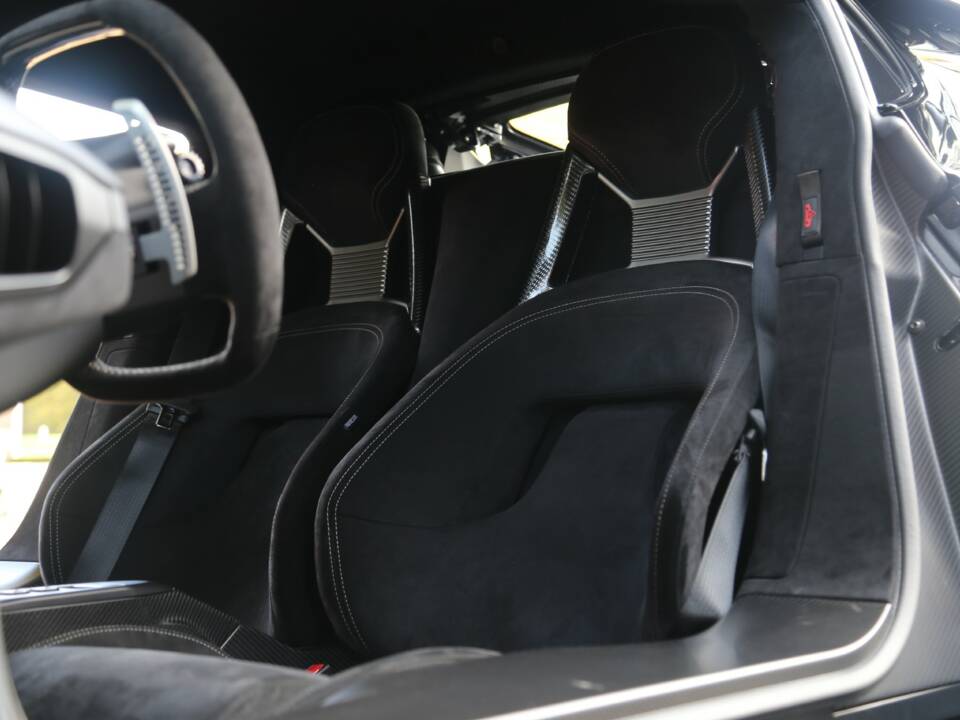 Image 3/50 of Ford GT Carbon Series (2021)