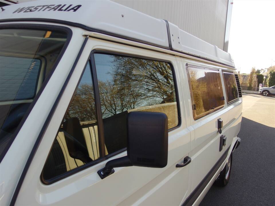 Bild 26/97 von Volkswagen T3 Westfalia 1.9 (1983)