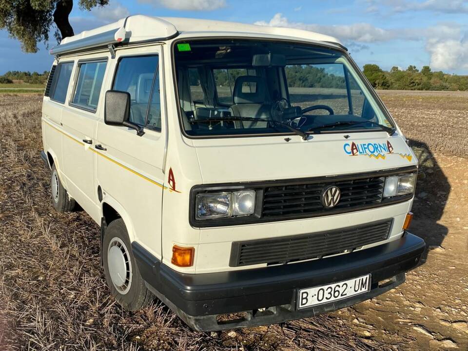 Immagine 1/8 di Volkswagen T3 California 1.6 TD (1990)