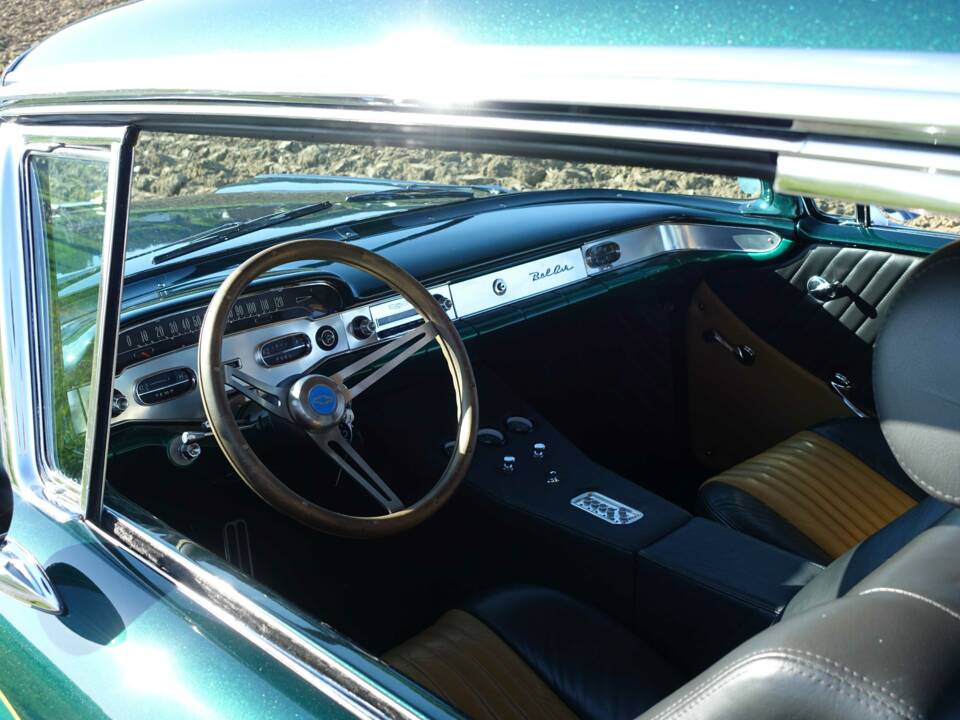 Image 5/42 of Chevrolet Bel Air Coupe (1958)