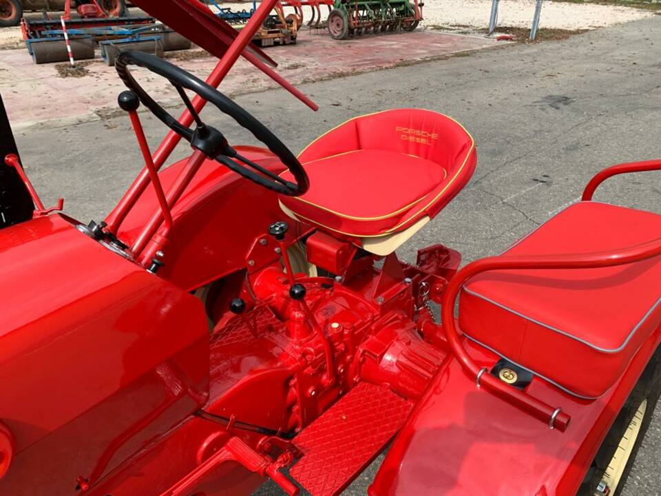 Imagen 5/12 de Porsche-Diesel Junior L (1960)