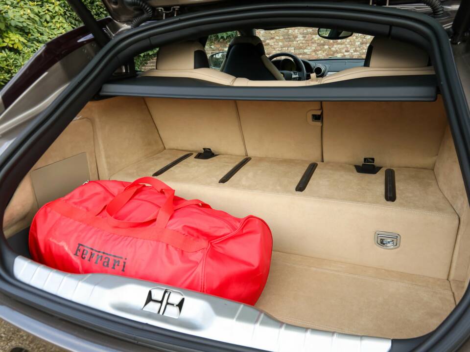 Immagine 20/50 di Ferrari GTC4Lusso (2018)