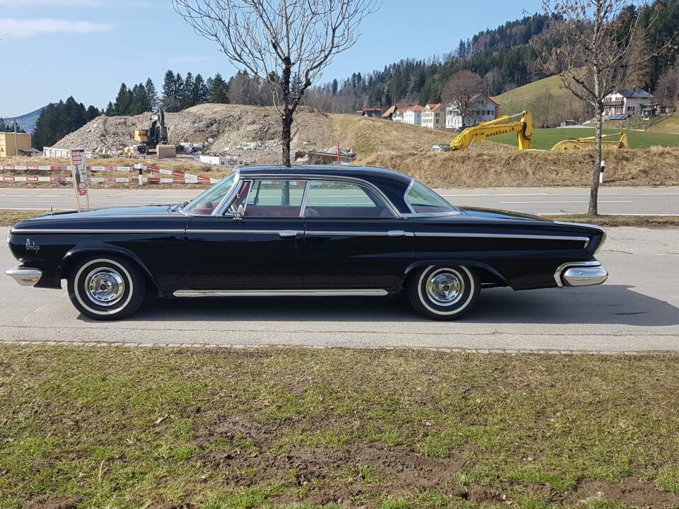 Afbeelding 1/42 van Dodge Custom 880 (1963)