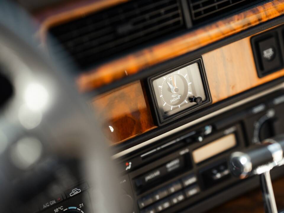 Bild 27/35 von Jaguar XJS 6.0 (1994)