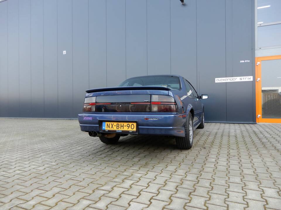 Image 7/8 of Chevrolet Beretta Z26 (1996)