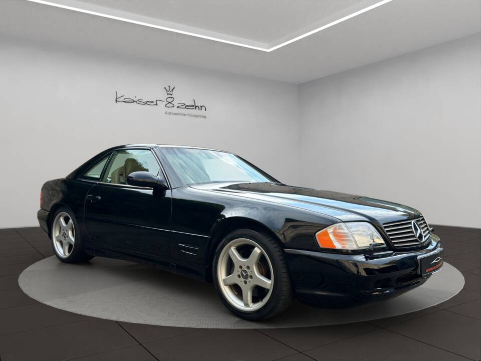 Imagen 3/22 de Mercedes-Benz SL 500 (2001)