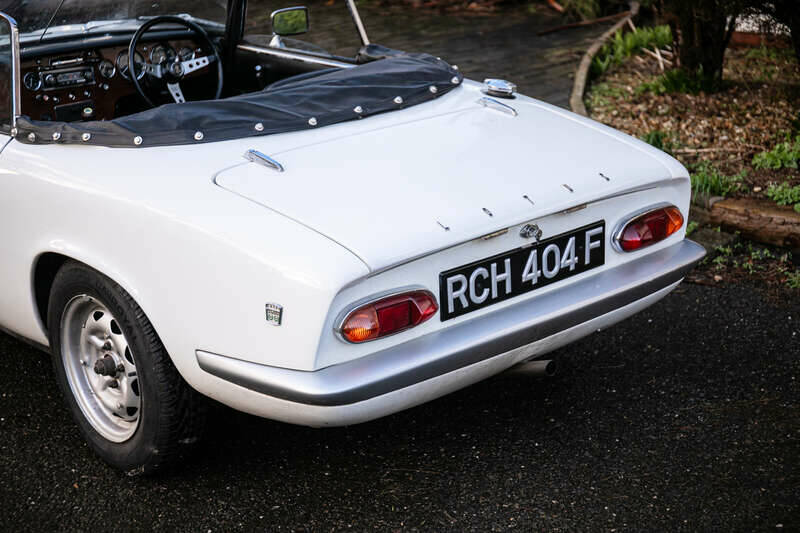 Image 9/34 de Lotus Elan SE (1967)