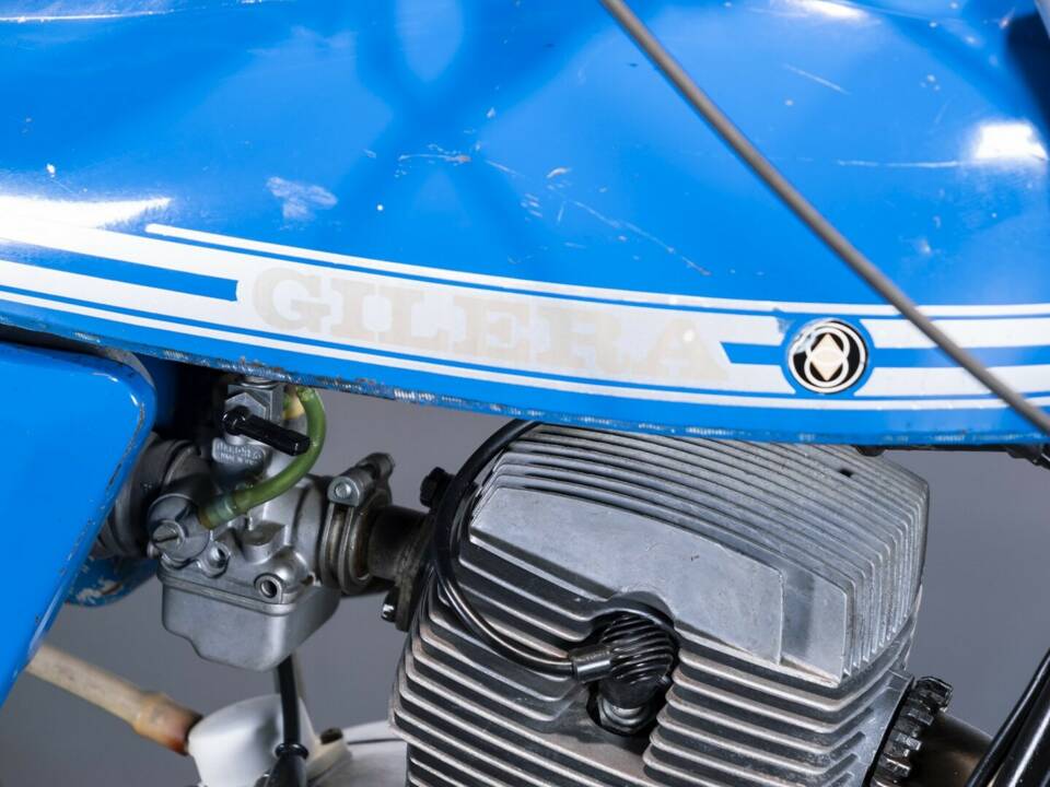 Image 30/50 of Gilera DUMMY (1974)