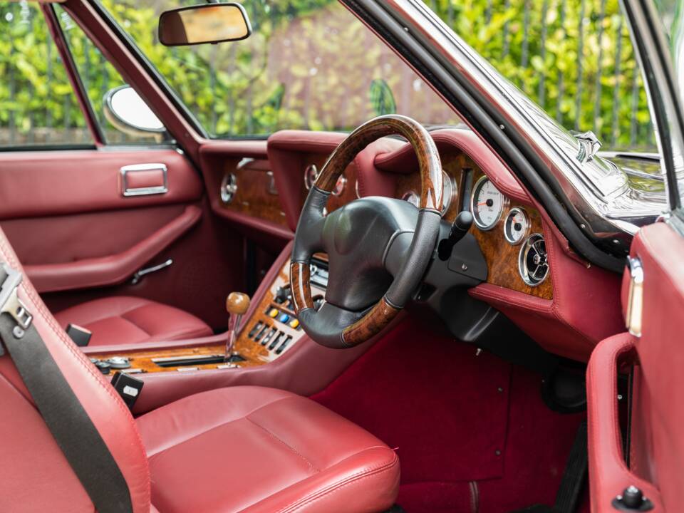 Bild 27/42 von Jensen Interceptor SP (1973)