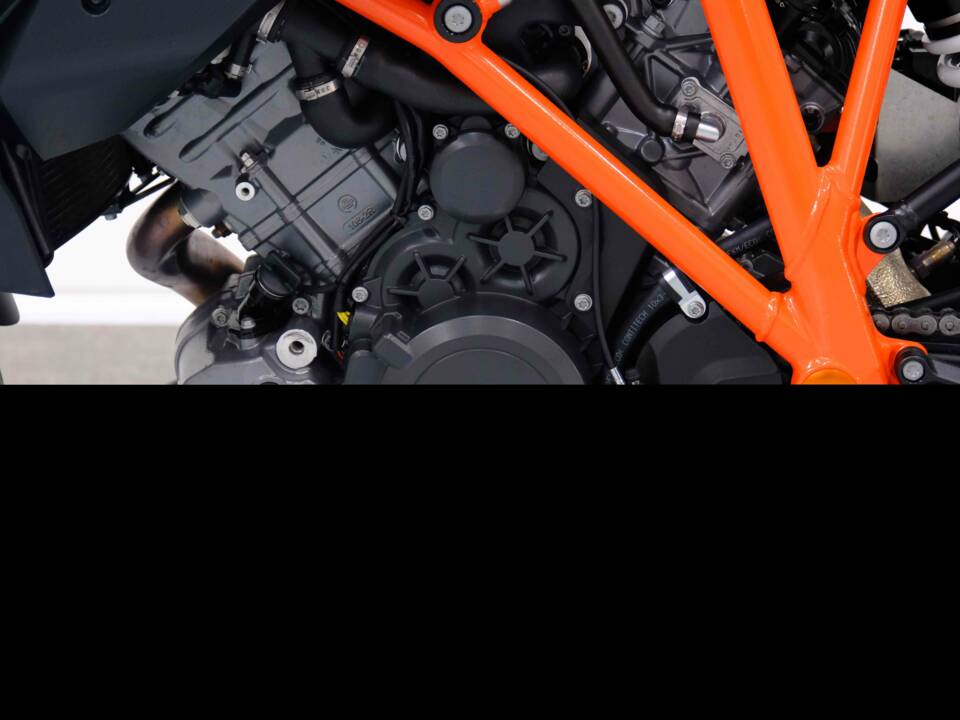 Image 57/99 de KTM 1290 Super Duke R (2018)