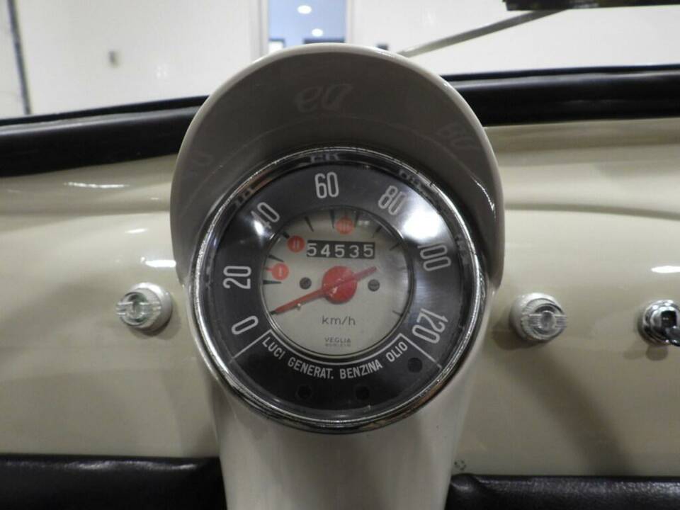Image 4/10 of FIAT 500 F (1966)