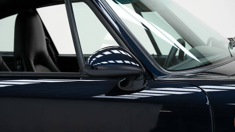 Image 13/15 of Porsche 911 Carrera 2 (1992)