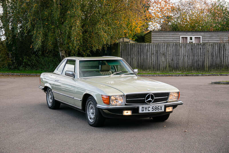 Immagine 15/43 di Mercedes-Benz 280 SL (1982)