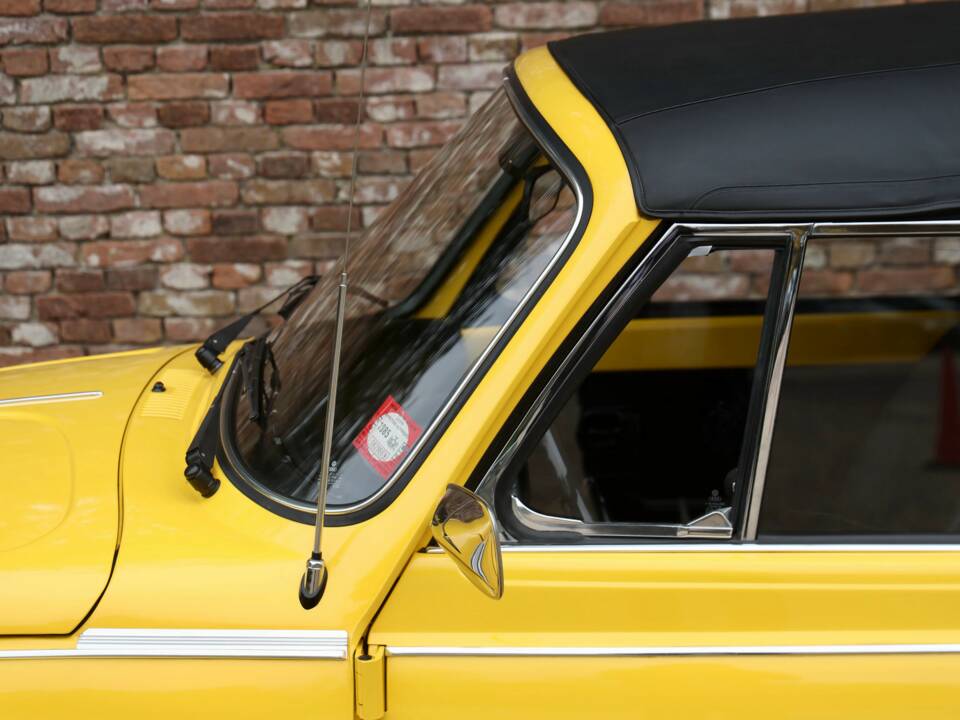Image 17/50 de Volkswagen Beetle 1303 (1975)