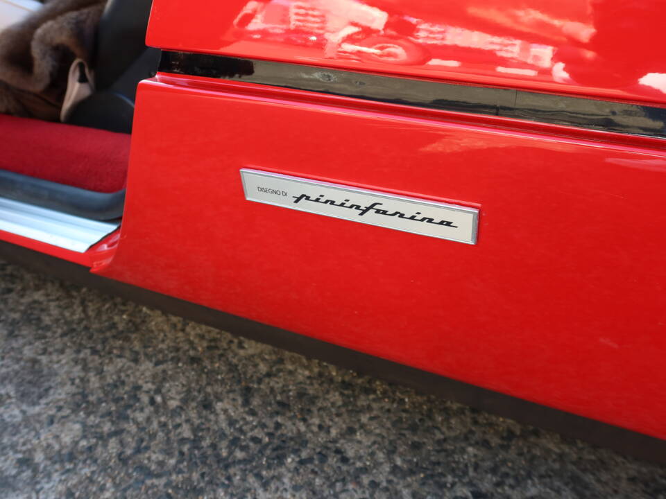 Image 8/10 of Ferrari 328 GTS (1988)