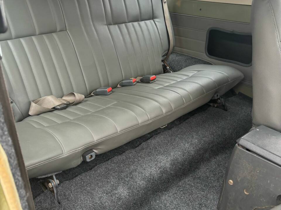 Bild 7/60 von Toyota Land Cruiser Turbo LJ 70 (1987)