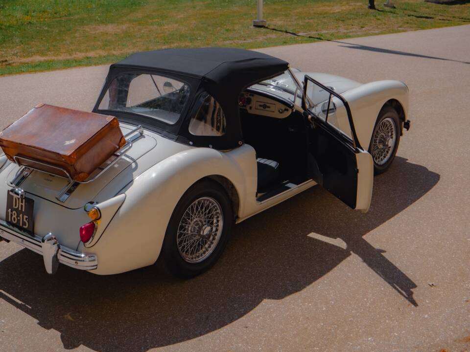 Bild 20/53 von MG MGA Twin Cam (1958)