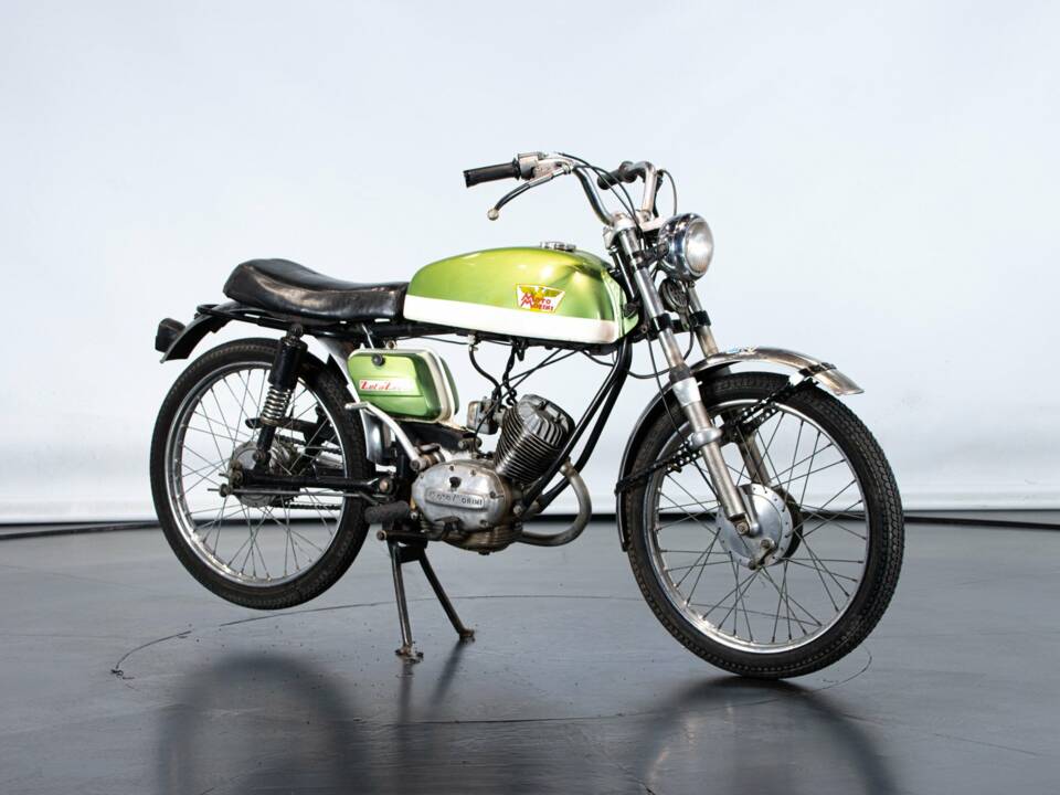 Image 4/41 of Moto Morini Corsarino ZZ (1972)