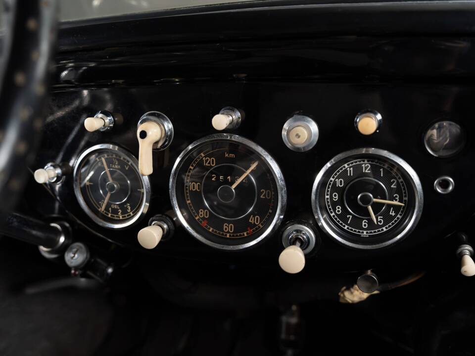 Imagen 29/39 de Mercedes-Benz 170 S-V Lueg (1952)
