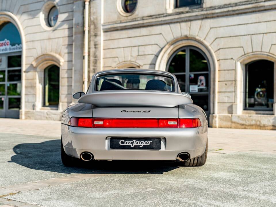 Imagen 11/28 de Porsche 911 Carrera RS (1995)