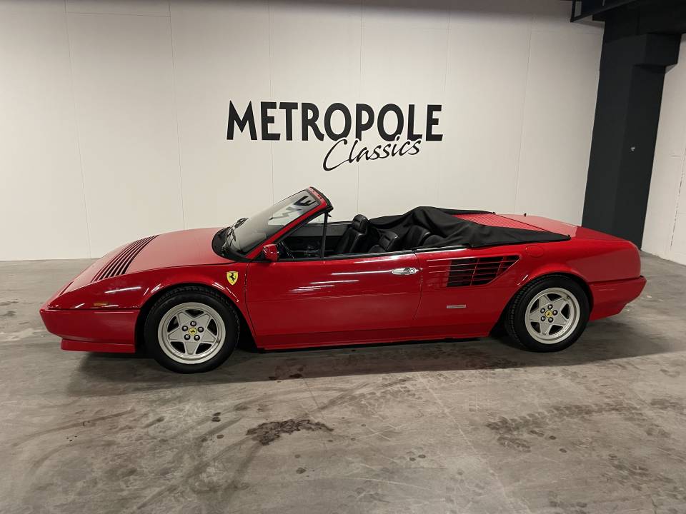 Immagine 3/22 di Ferrari Mondial 3.2 (1987)