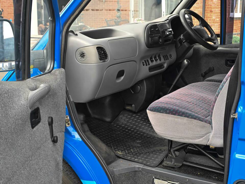 Image 23/50 of Ford Transit (1998)