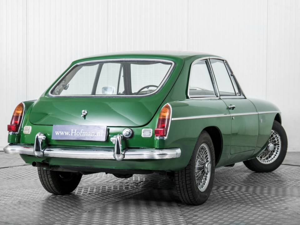 Bild 39/50 von MG MGB GT (1968)