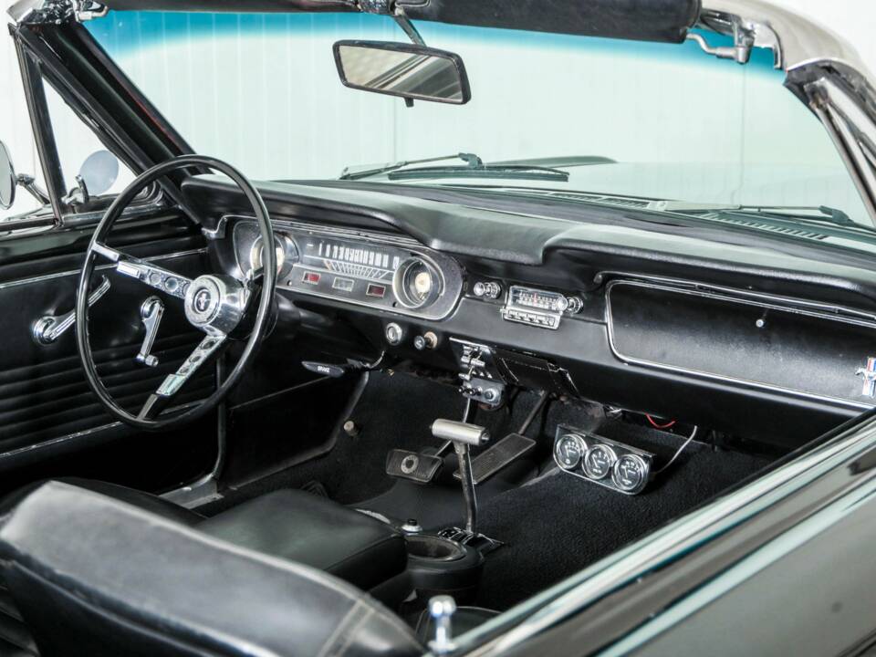 Immagine 31/50 di Ford Mustang 289 (1965)