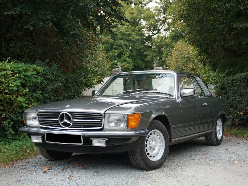 Bild 2/30 von Mercedes-Benz 450 SLC 5,0 (1979)