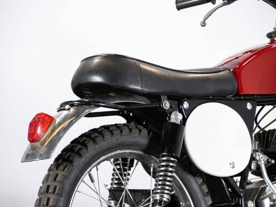 Immagine 30/49 di Aprilia Scarabeo 50 (1972)